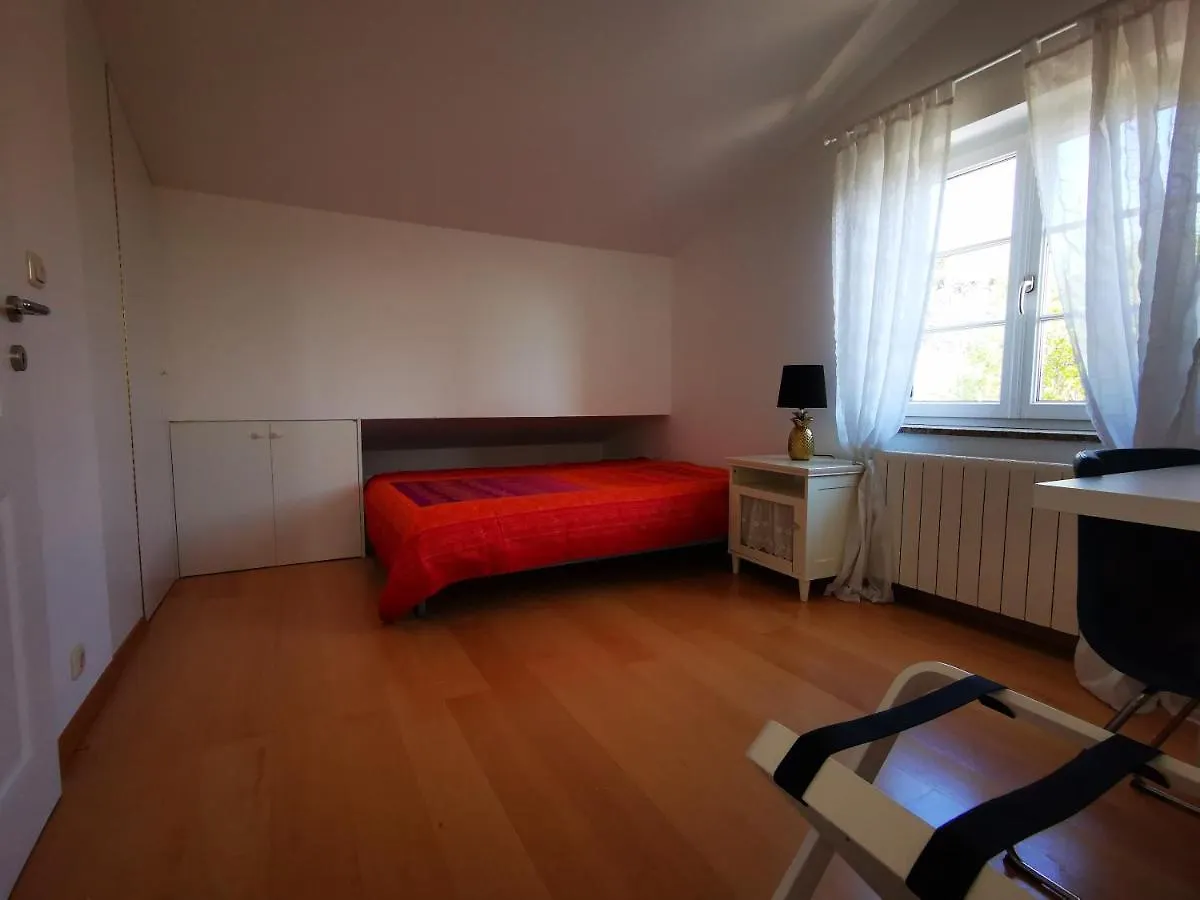Villa Domaine Vinodolsun Zwei Villen, Ein Grundstueck Und Platz Fuer Bis Zu 20 Personen Bribir